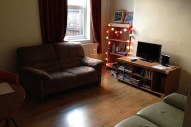 4 bed house, Dawlish Road, Selly Park, Birmingham, B297AE - Image 1